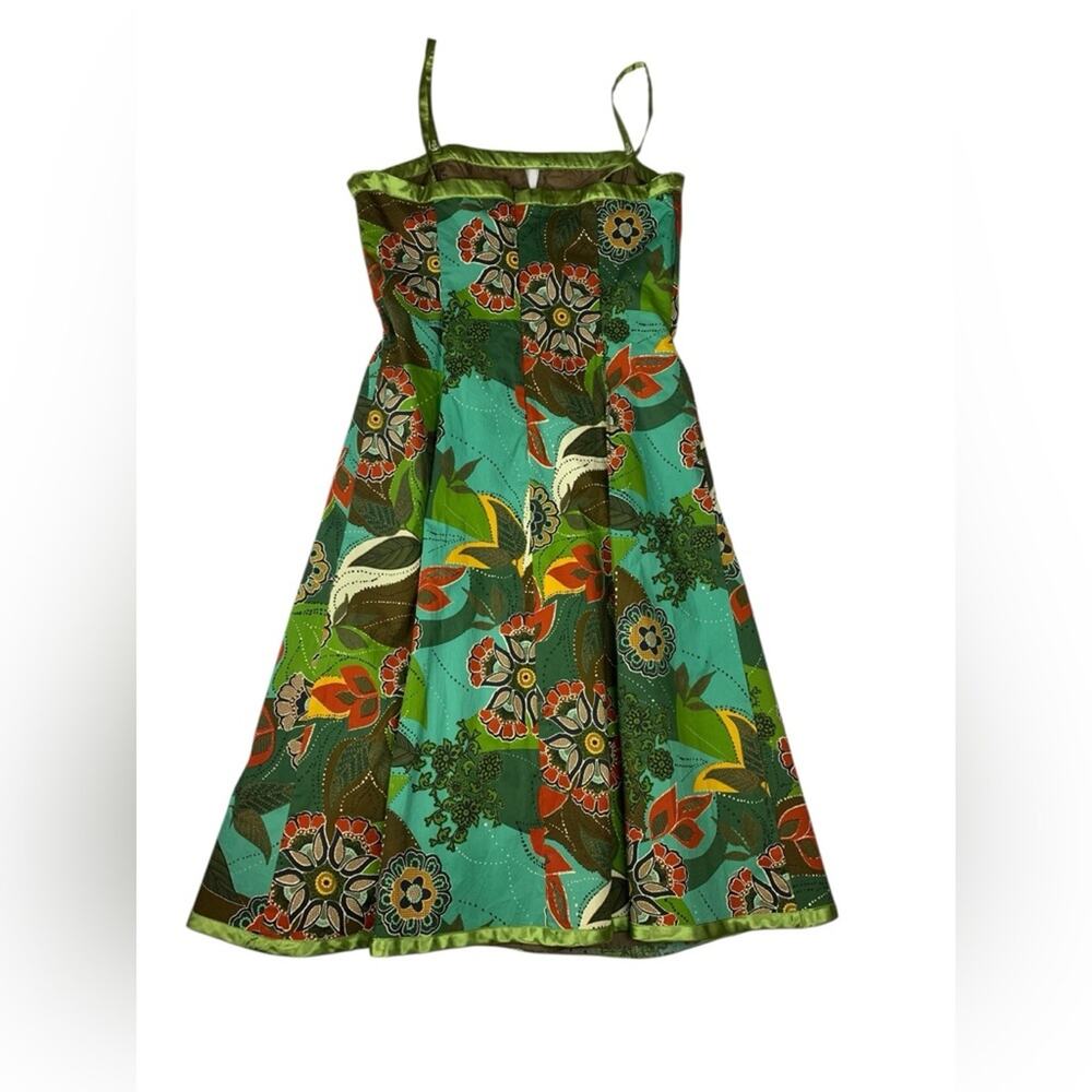 Robbie Bee size medium vintage Vibrant Floral Dress fit flare green pin up - Picture 9 of 9